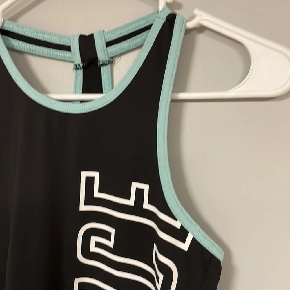 Justice Active razorback tank top, size 10, Great condition!